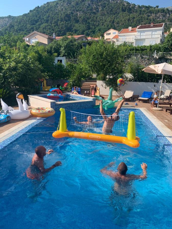 Matej * Budva